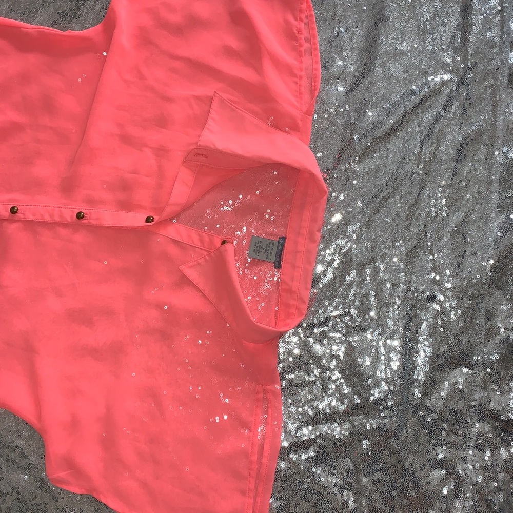 Pink Blouse - Picture 3 of 4